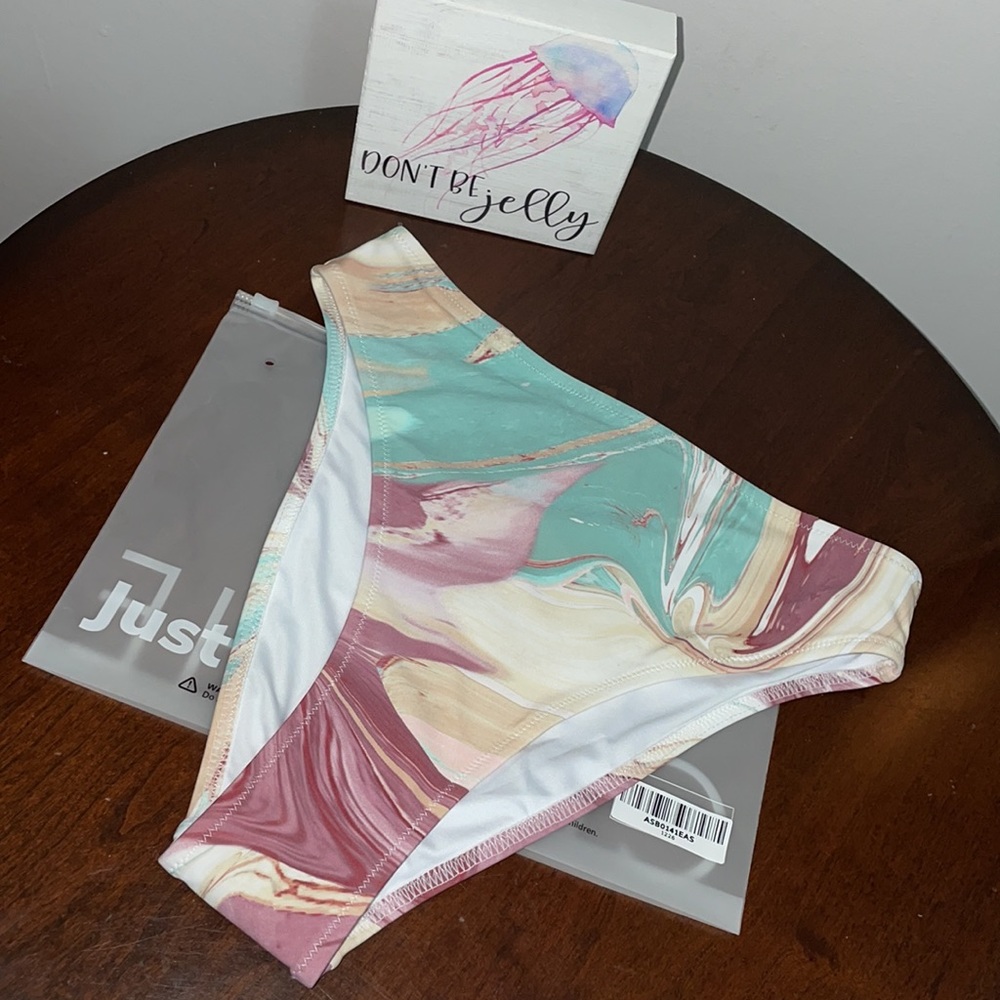 🆕 Cupshe Marble Bikini Bottom - Picture 3 of 17